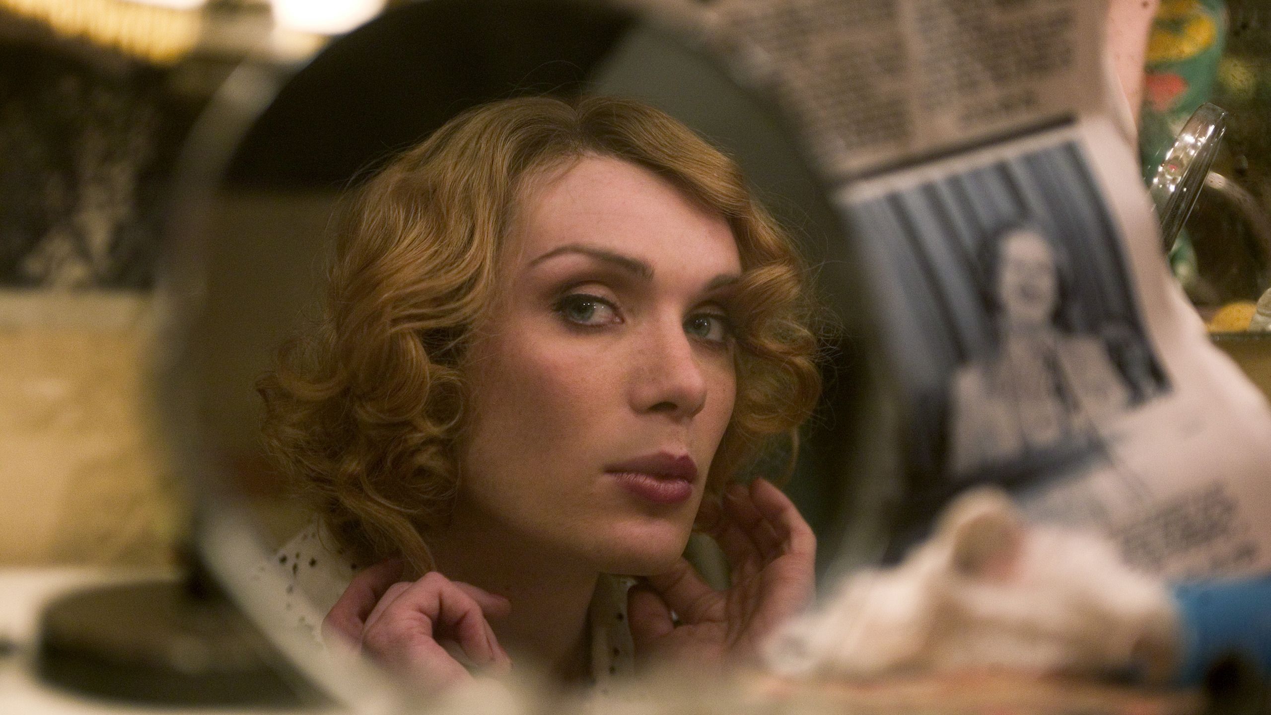 Breakfast on pluto. Килиан Мёрфи завтрак на Плутоне. Завтрак на Плутоне Мерфи.